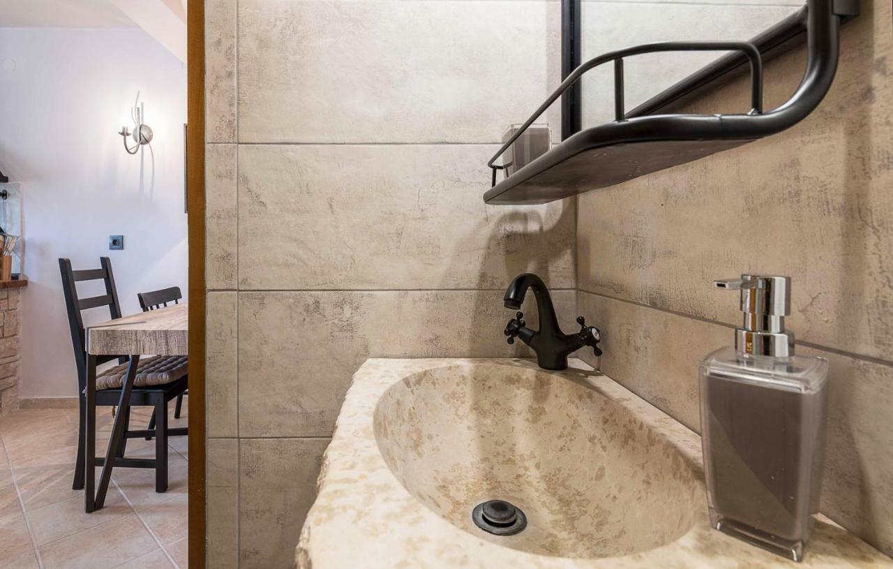Istriamazing apartments Pula Bagian luar foto